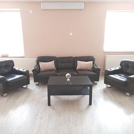 Stardust apartman Pecs Bagian luar foto