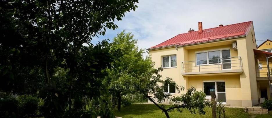 Stardust apartman Pecs Bagian luar foto