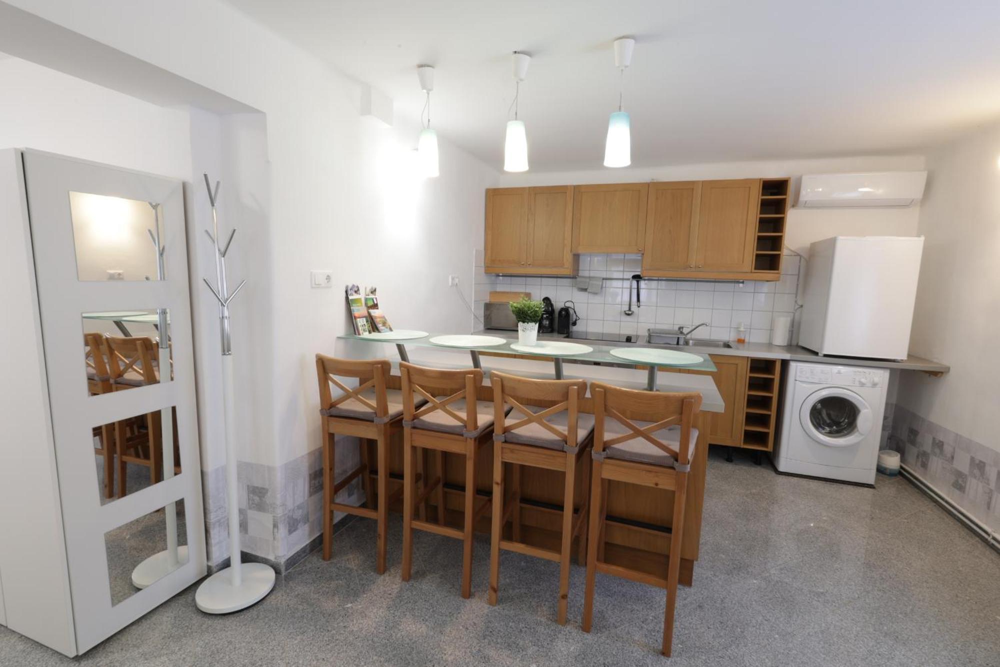 Stardust apartman Pecs Bagian luar foto