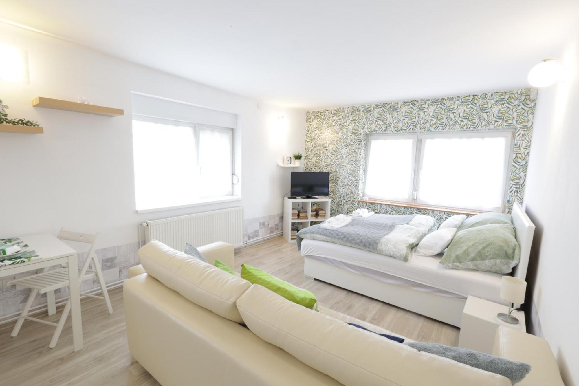 Stardust apartman Pecs Bagian luar foto
